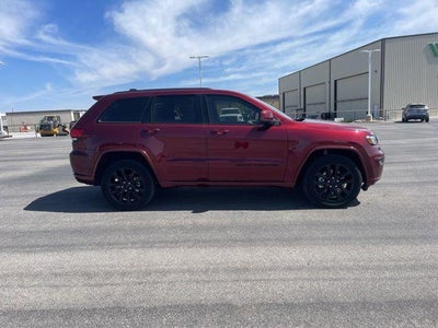 2021 Jeep Grand Cherokee Laredo X 4x4