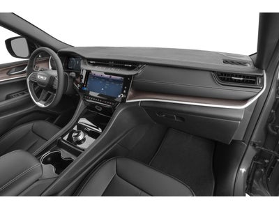 2026 Jeep Grand Cherokee Laredo 4x4