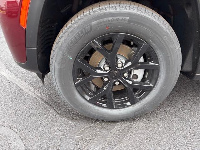2026 Jeep Grand Cherokee Laredo Altitude 4x4