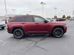 2026 Jeep Grand Cherokee Laredo Altitude 4x4