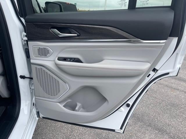 2023 Jeep Grand Cherokee Overland 4x4