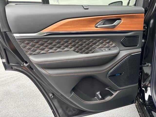 2026 Jeep Grand Cherokee Summit 4x4