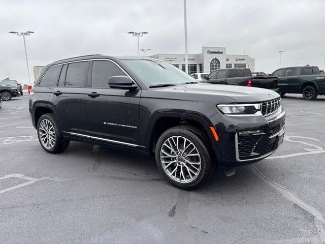 2026 Jeep Grand Cherokee Summit 4x4