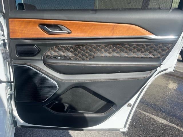 2023 Jeep Grand Cherokee L Summit 4x4