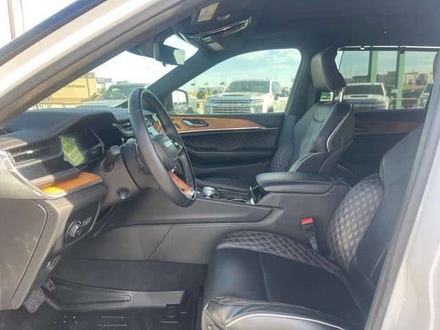 2023 Jeep Grand Cherokee L Summit 4x4