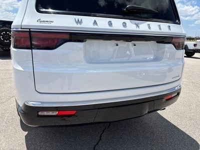 2024 Jeep Wagoneer L Series II 4x2 *Ltd Avail*