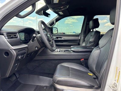 2024 Jeep Wagoneer L Series II 4x2 *Ltd Avail*