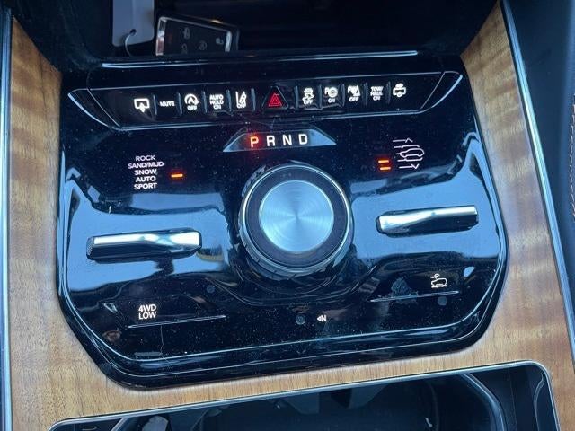 2023 Jeep Grand Wagoneer L Series III 4x4