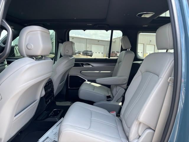2026 Jeep Grand Wagoneer Limited 4x4