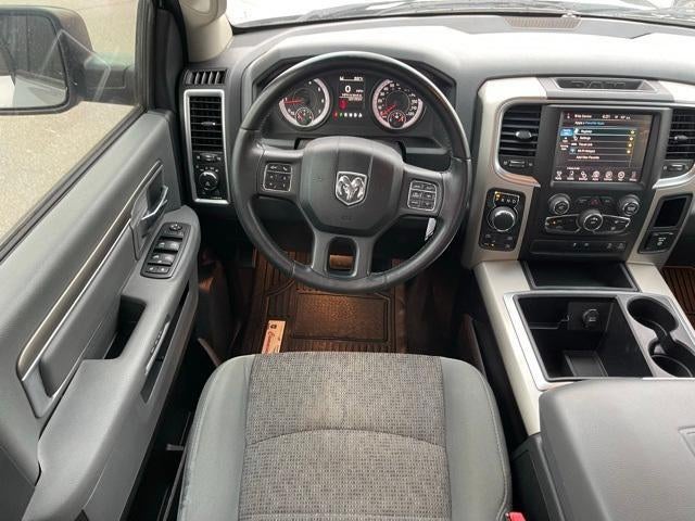 2015 RAM 1500 4WD Crew Cab 5.7 Ft Box Big Horn