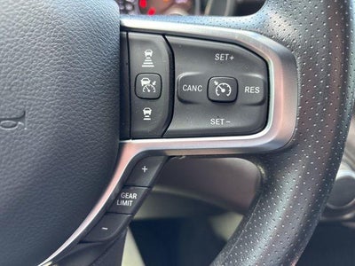 2025 RAM 1500 Tradesman 4x4 Crew Cab 5'7" Box