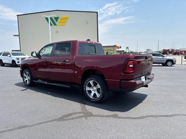 2025 RAM 1500 Tradesman 4x4 Crew Cab 5'7" Box