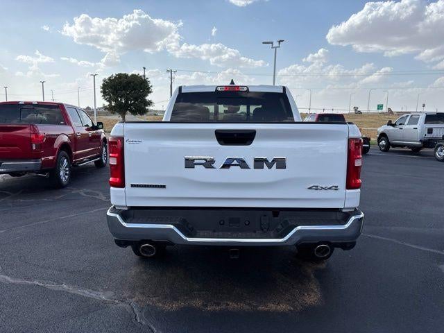 2026 RAM 1500 Big Horn 4x4 Crew Cab 5'7" Box