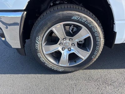 2026 RAM 1500 Tradesman 4x4 Crew Cab 5'7" Box