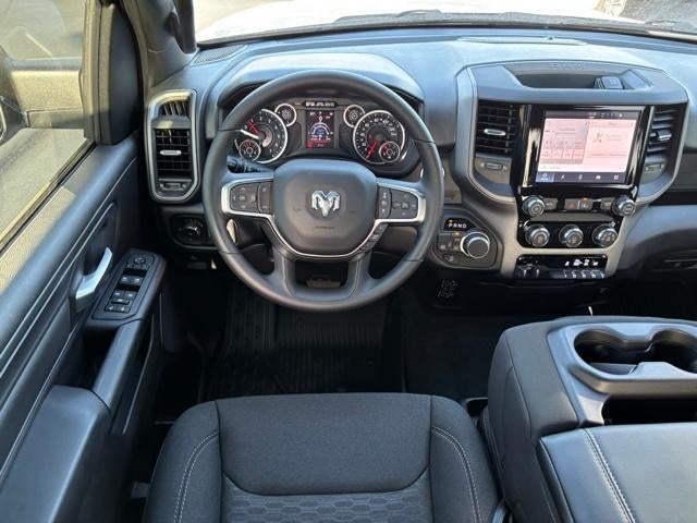 2026 RAM 1500 Tradesman 4x4 Crew Cab 5'7" Box