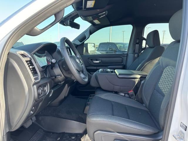 2026 RAM 1500 Tradesman 4x4 Crew Cab 5'7" Box