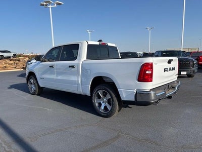 2026 RAM 1500 Tradesman 4x4 Crew Cab 5'7" Box
