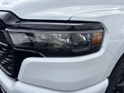 2027 RAM 1500 Tradesman 4x4 Crew Cab 5'7" Box