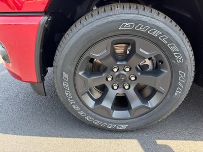2026 RAM 1500 Tradesman 4x4 Crew Cab 5'7" Box