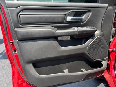 2026 RAM 1500 Tradesman 4x4 Crew Cab 5'7" Box