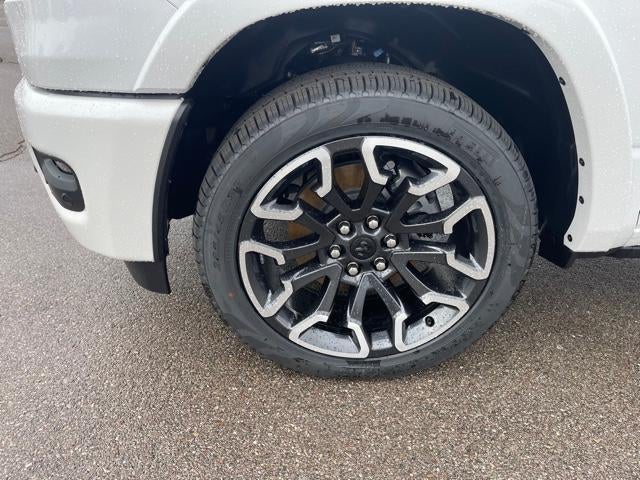 2026 RAM 1500 Longhorn 4x4 Crew Cab 5'7" Box