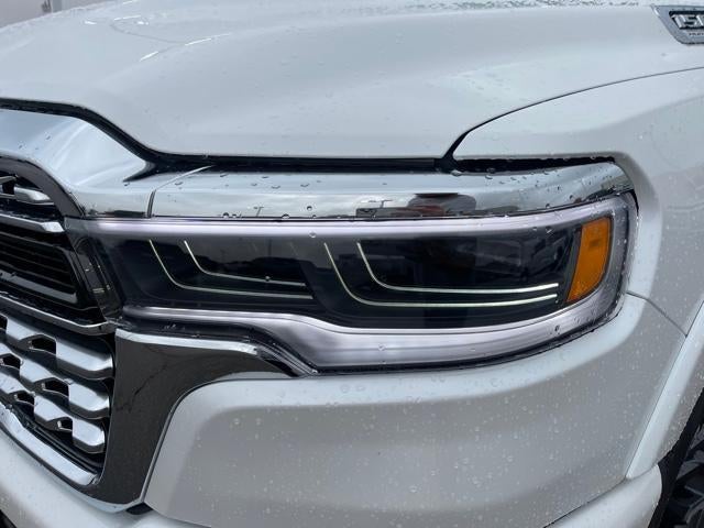 2026 RAM 1500 Longhorn 4x4 Crew Cab 5'7" Box