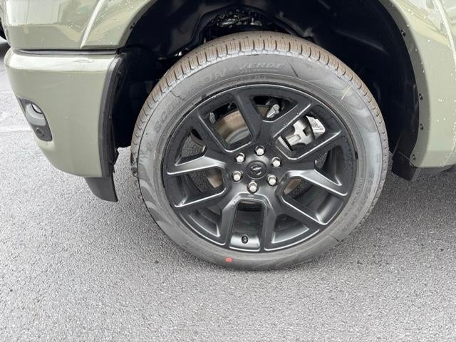 2026 RAM 1500 Laramie 4x4 Crew Cab 5'7" Box