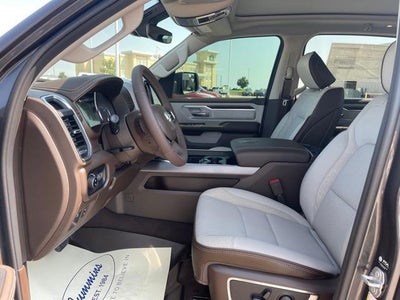 2026 RAM 1500 Laramie 4x4 Crew Cab 5'7" Box