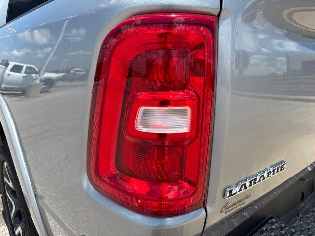 2025 RAM 1500 Laramie 4x4 Crew Cab 5'7" Box