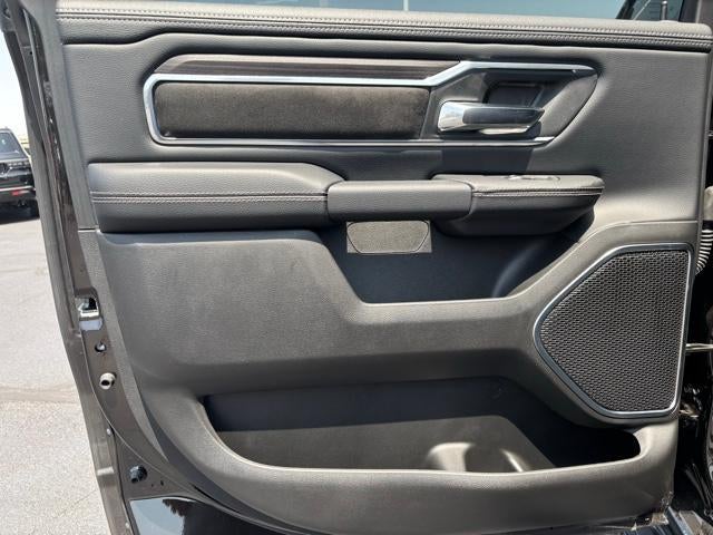 2026 RAM 1500 Laramie 4x4 Crew Cab 5'7" Box