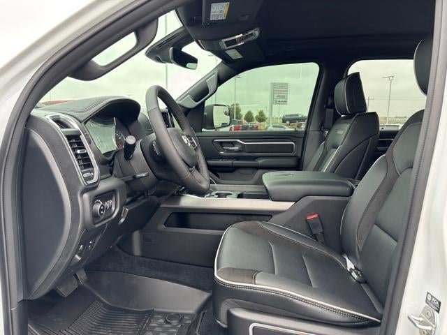 2026 RAM 1500 Laramie 4x4 Crew Cab 5'7" Box