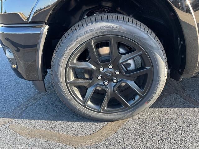 2027 RAM 1500 Laramie 4x4 Crew Cab 5'7" Box