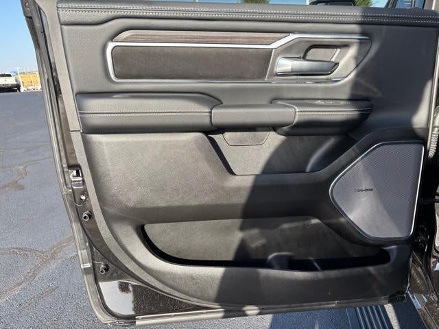 2027 RAM 1500 Laramie 4x4 Crew Cab 5'7" Box