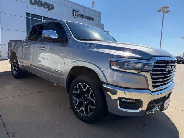 2026 RAM 1500 Laramie 4x4 Crew Cab 5'7" Box