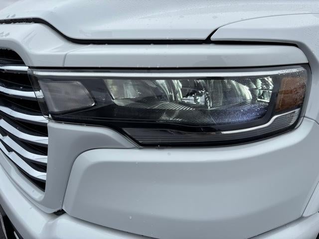 2026 RAM 1500 Laramie 4x4 Crew Cab 5'7" Box