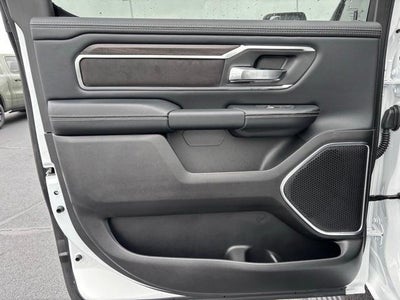 2026 RAM 1500 Laramie 4x4 Crew Cab 5'7" Box