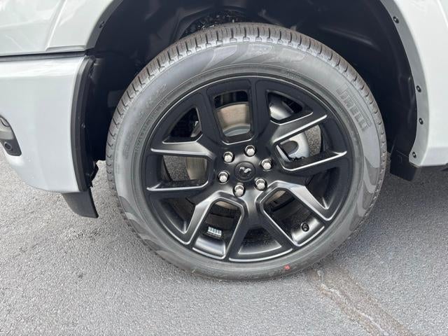 2027 RAM 1500 Laramie 4x4 Crew Cab 5'7" Box