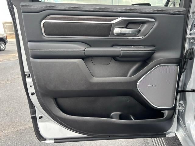 2027 RAM 1500 Laramie 4x4 Crew Cab 5'7" Box