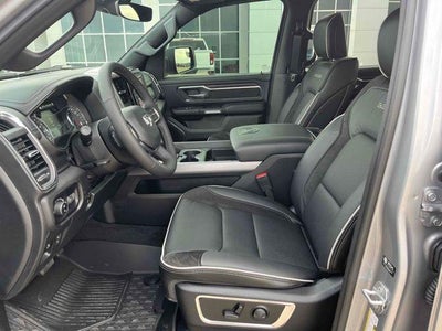 2025 RAM 1500 Laramie 4x4 Crew Cab 5'7" Box