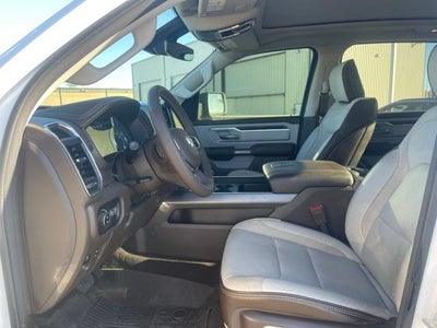 2025 RAM 1500 Laramie 4x4 Crew Cab 5'7" Box