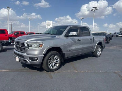 2022 RAM 1500 Laramie 4x4 Crew Cab 5'7" Box