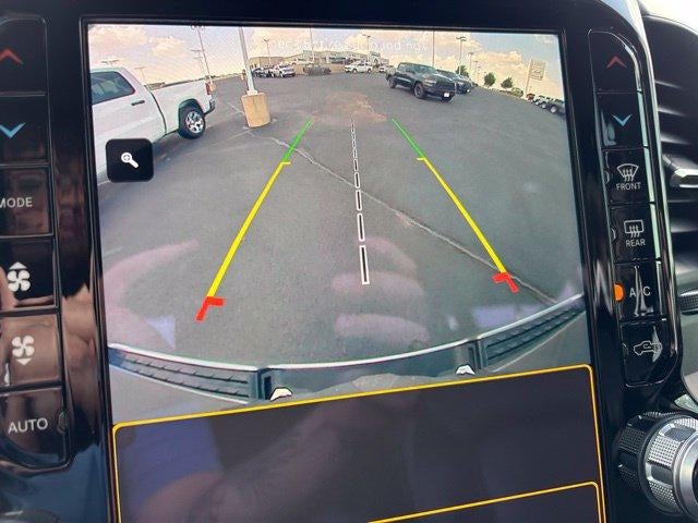 2022 RAM 1500 Laramie 4x4 Crew Cab 5'7" Box