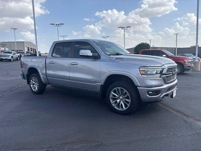 2022 RAM 1500 Laramie 4x4 Crew Cab 5'7" Box