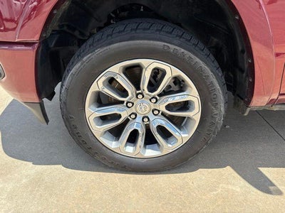 2022 RAM 1500 Laramie 4x4 Crew Cab 5'7" Box
