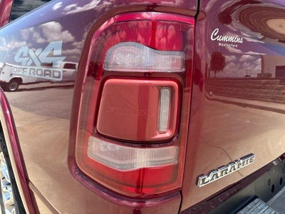 2022 RAM 1500 Laramie 4x4 Crew Cab 5'7" Box