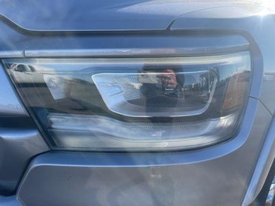 2021 RAM 1500 Laramie 4x4 Crew Cab 5'7" Box
