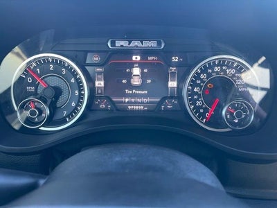 2022 RAM 1500 Laramie 4x4 Crew Cab 5'7" Box