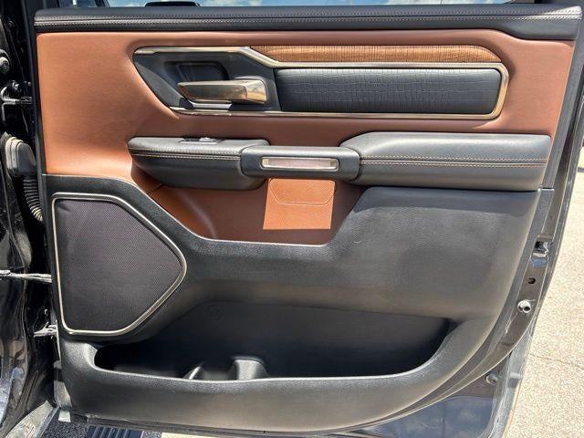 2019 RAM 1500 Longhorn 4x4 Crew Cab 5'7" Box