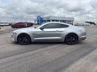 2022 Ford Mustang GT Premium Fastback