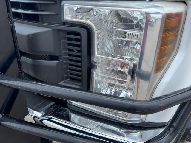 2019 Ford Super Duty F-350 DRW XL 4WD Crew Cab 179" WB 60" CA